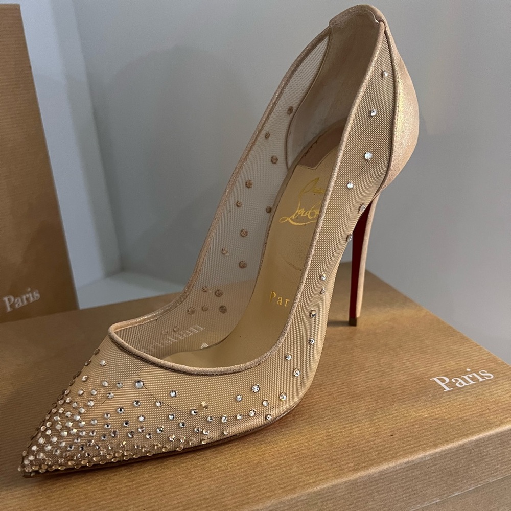Follies Strass- 100mm pumps in nude. Used once